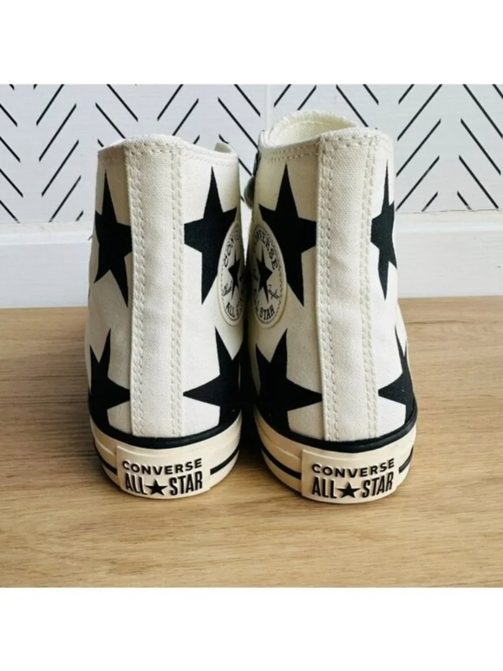 ⭐Converse Chuck Taylor Large Stars Hi Sz 7.5 Women Shoes Sneakers Ivory A09898F